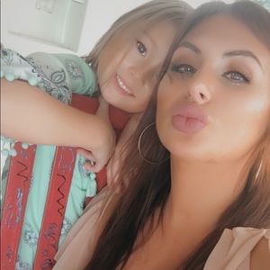 Meet your Posher, Carlos